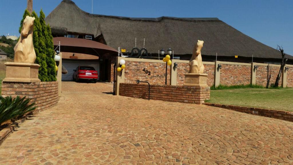 Die Bostokelos And Spa Hotel Vanderbijlpark Exterior photo