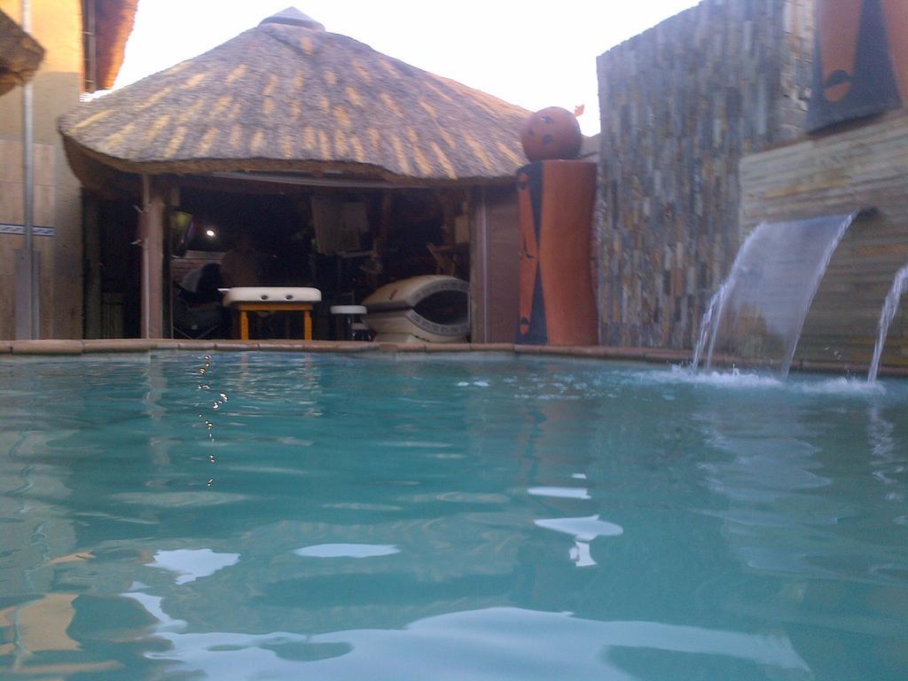 Die Bostokelos And Spa Hotel Vanderbijlpark Exterior photo